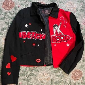 Vintage Betty bop JH designs zip up collared jacket, size medium 
❤️💋